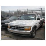 1992 DODGE DAKOTA