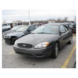 2004 FORD TAURUS