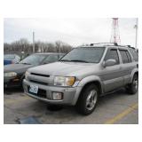 2001 INFINITI QX4