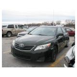 2010 TOYOTA CAMRY