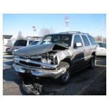 2002 CHEVROLET TAHOE