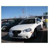 2000 NISSAN MAXIMA
