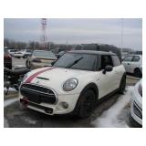 2015 MINI COOPER
