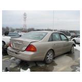2000 TOYOTA AVALON