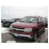 2004 CHEVROLET SUBURBAN