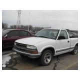 2000 CHEVROLET S-10 PICK-UP