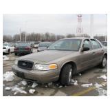 2001 FORD CROWN VICT