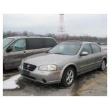 2000 NISSAN MAXIMA