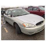 2005 FORD TAURUS