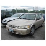 2001 TOYOTA CAMRY