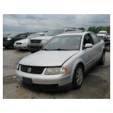 1999 VOLKSWAGEN PASSAT