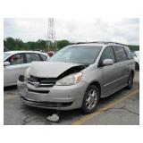 2005 TOYOTA SIENNA