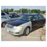 2000 TOYOTA AVALON