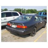 2001 TOYOTA CAMRY