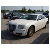 2010 CHRYSLER 300