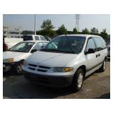 1996 DODGE CARAVAN