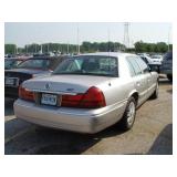 2005 MERCURY GRAND MARQ