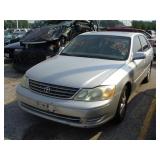 2004 TOYOTA AVALON