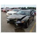 2001 FORD MUSTANG