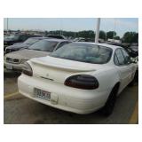 2003 PONTIAC GRAND PRIX