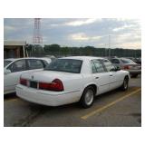 2001 MERCURY GRAND MARQ