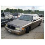 2001 FORD CROWN VICT