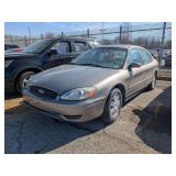 2004 FORD TAURUS