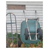 Wheel barrow