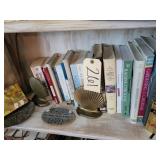 Books, shell bookends