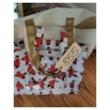 2 tote bags