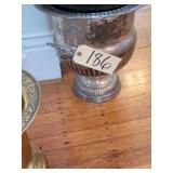 Tin urn