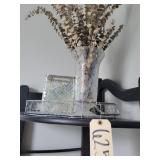 Etched Vase Arrgmt & contents