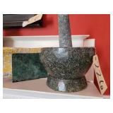 Mortar & pestle, napkin holder