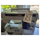 Viking sewing machine (Husqvand), sewing box
