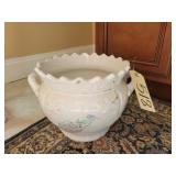 White Flower pot