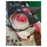 Basket with handle, crochet throw, 2 rose design