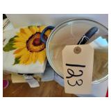 Le Crueset 18 pot