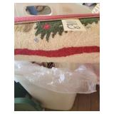 Wrapping paper holder, small rugs