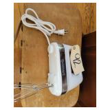 Cuisinart hand mixer