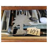 Utensils (2 pieces of Cutco)