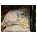 Vintage Chenille bed spread, white bedding