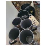 1.8 liter corningware casserole, 2 mugs