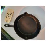 Induction pre-seasoned rod iron skillet