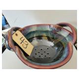 Pottery colander