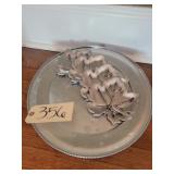 6 metal decorative plate w/ leaf coasters (Wrought