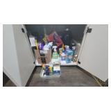 ASSORTED CLEANING SUPPLIES