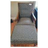 PATTERNED ARM CHAIR W OTTOMAN