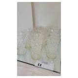 VINTAGE FOOTED GLASSES (11)