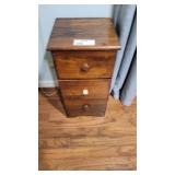 WOODEN 3 DRAWER NIGHTSTAND
