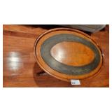 VINTAGE OVAL COFFEE TABLE 38L X 27W X 19T